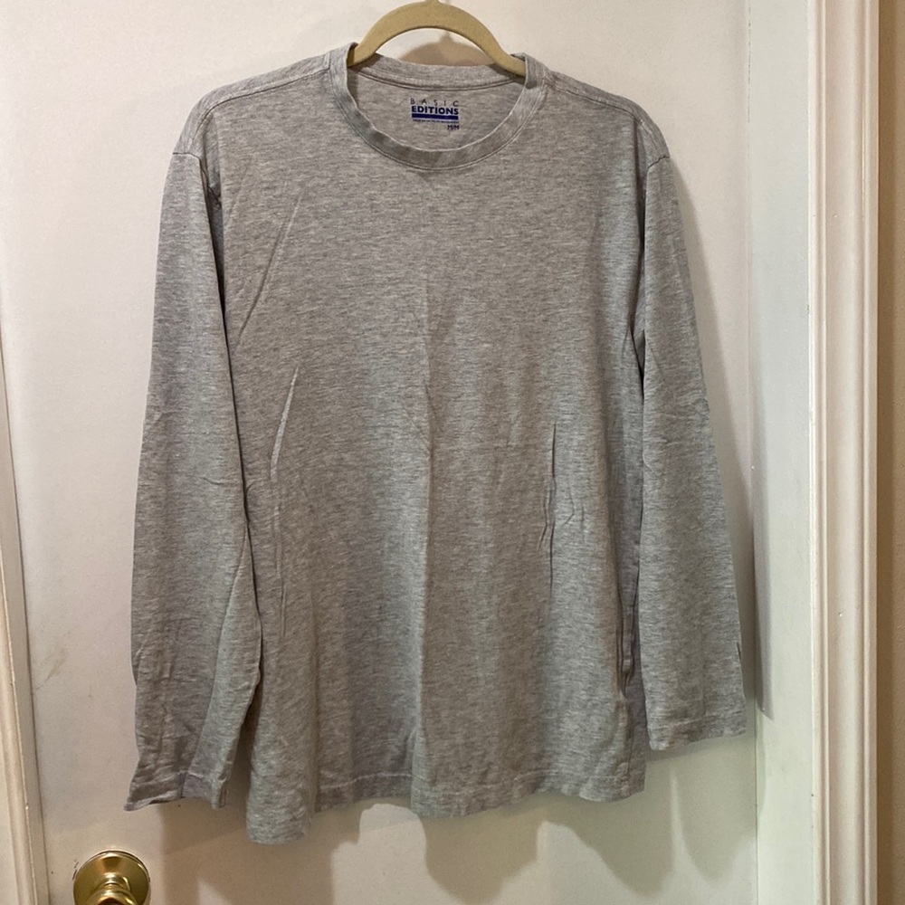 Basic Editions T Shirt M Mens Gray Long Sleeve Crewneck Lightweight